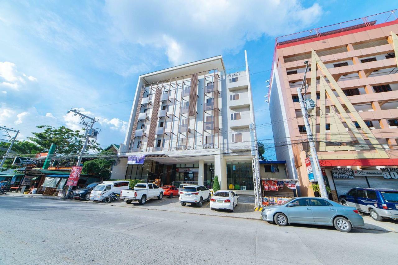 Reddoorz Plus @ Roxas Street Davao City Exteriér fotografie
