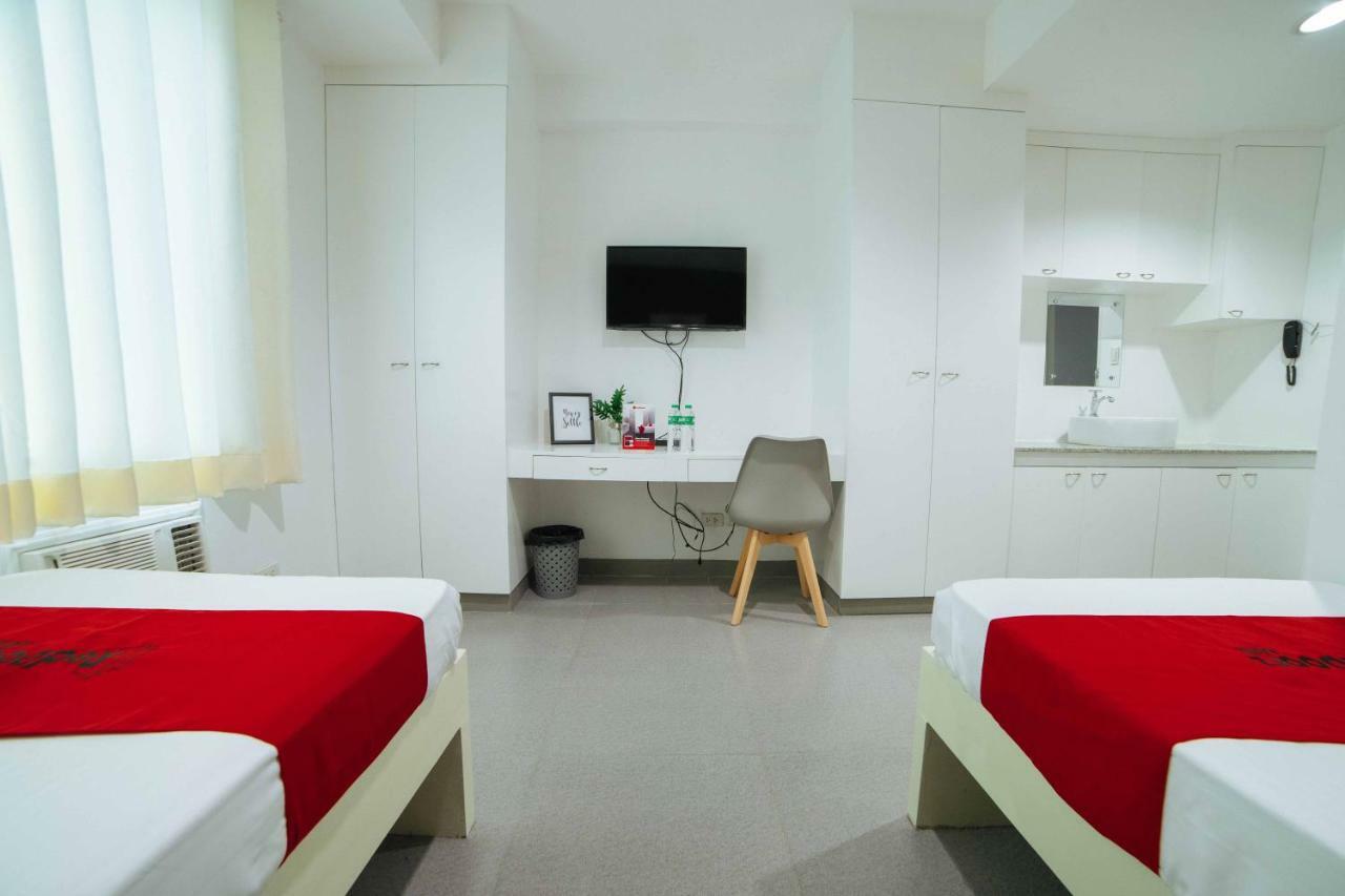 Reddoorz Plus @ Roxas Street Davao City Exteriér fotografie
